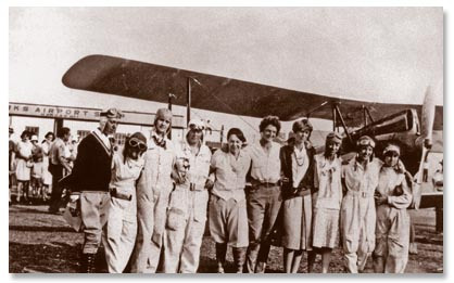 Reprint Photo 5" by 7" Candid Shot At 1929 National Air Races Ruth Elder 